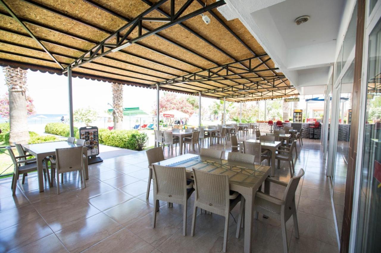Holiday Hotel Kusadasi Exterior photo