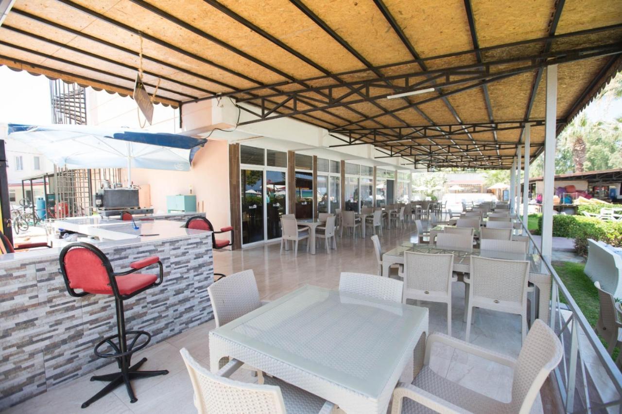 Holiday Hotel Kusadasi Exterior photo