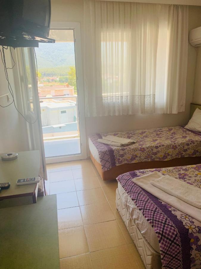 Holiday Hotel Kusadasi Exterior photo